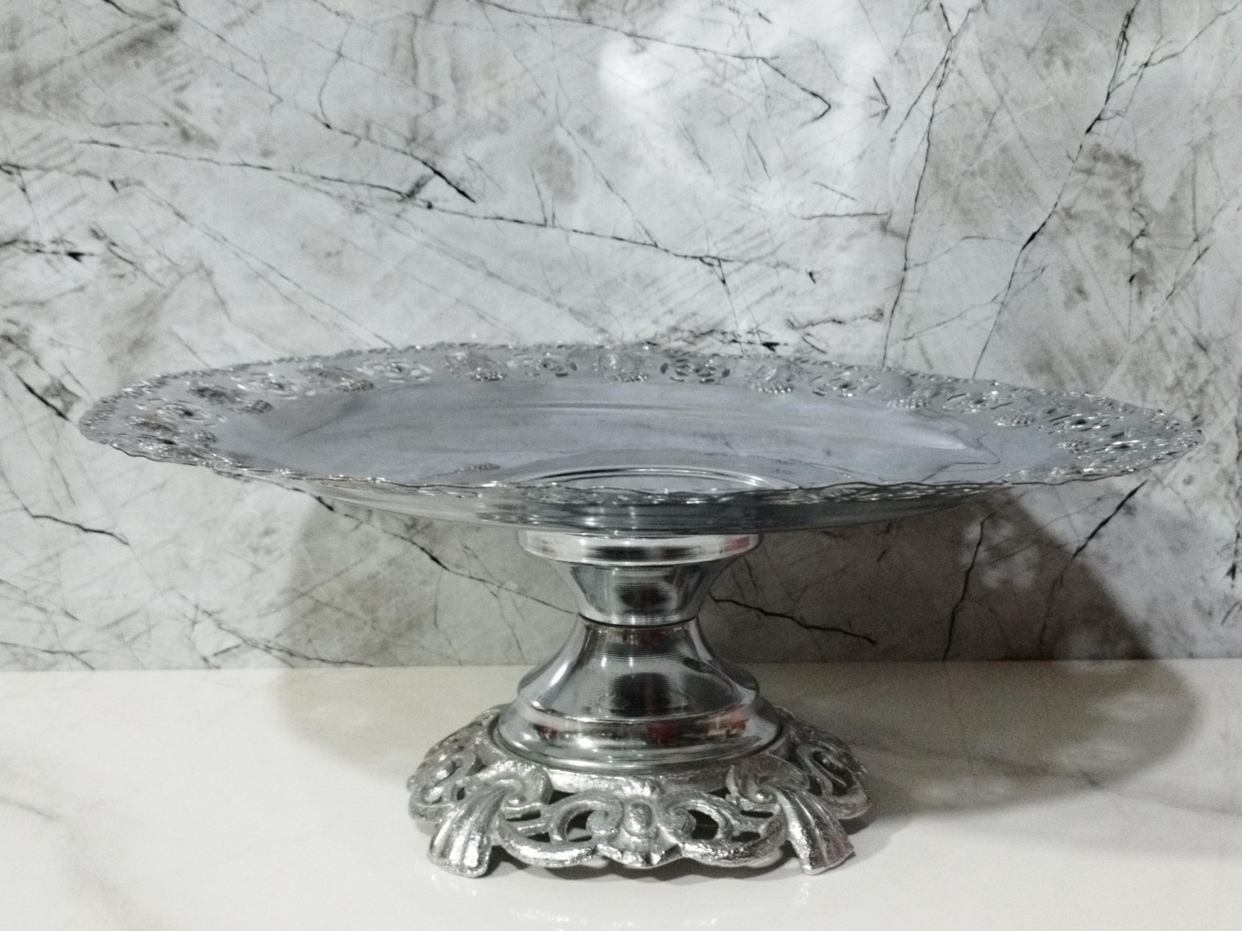 میوه و شیرینی خوری تمام برنجی قدیمی