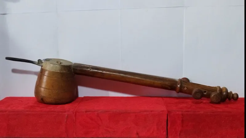 کمانچه قدیمی کمانچه