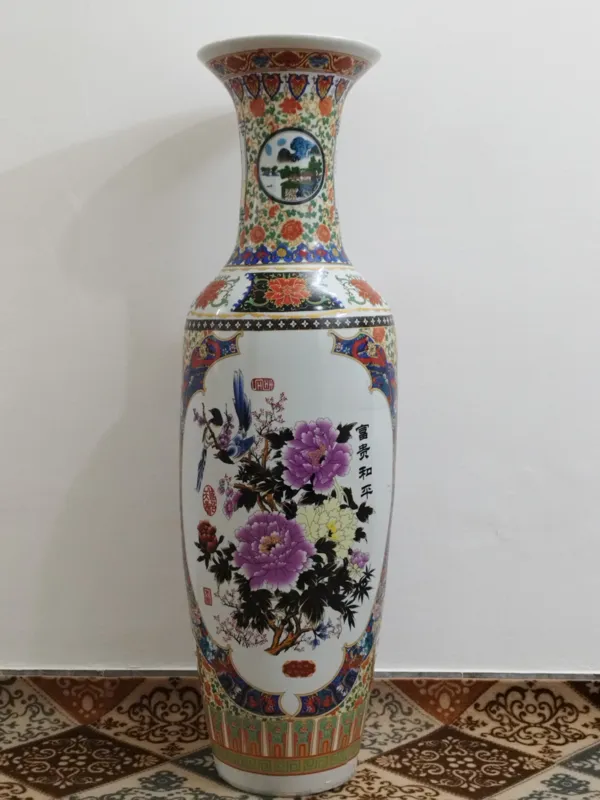 گلدان چینی قدیمی سایز بزرگ تمام نقش طاووس