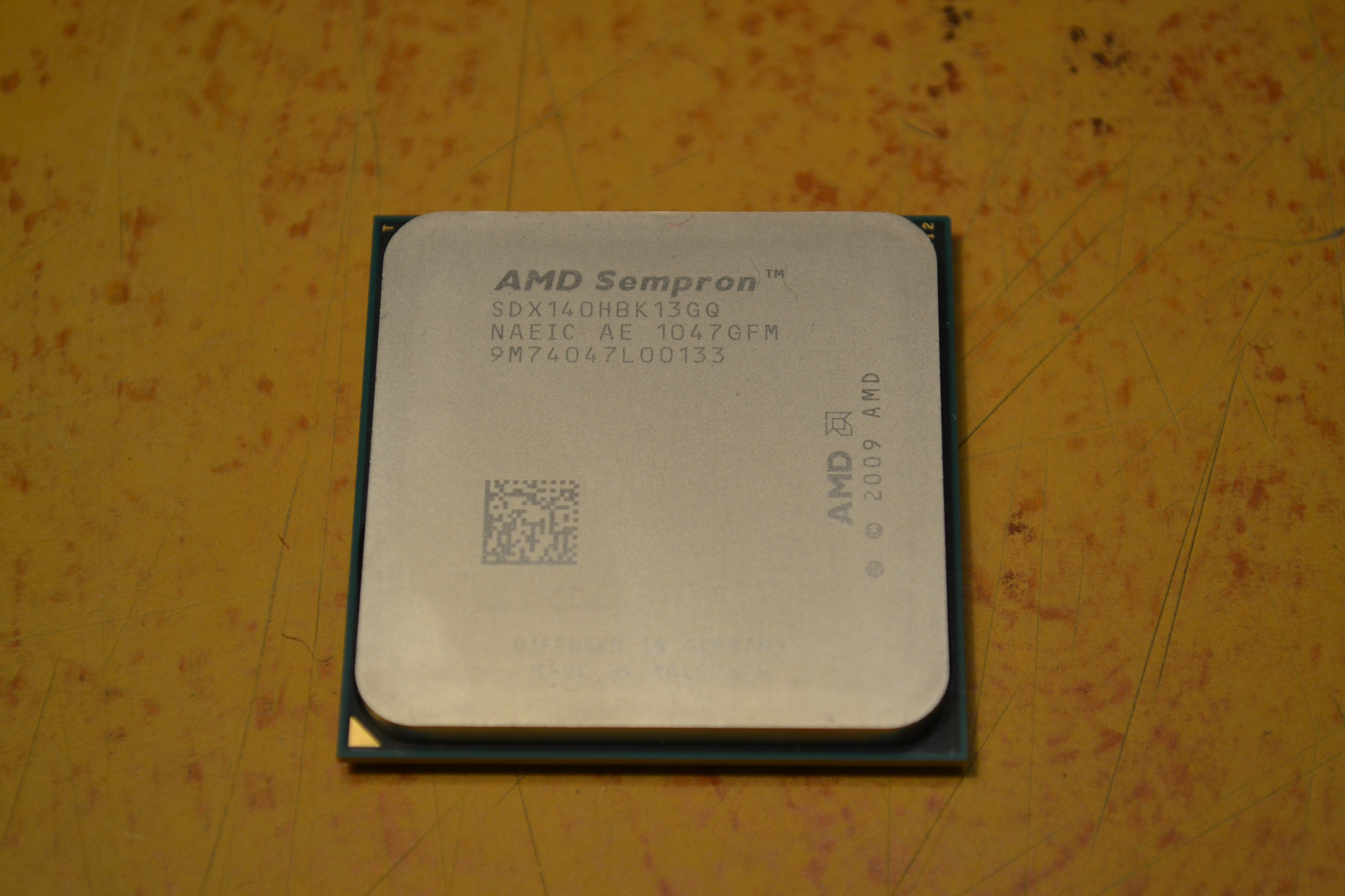 پردازنده AMD Sempron 140