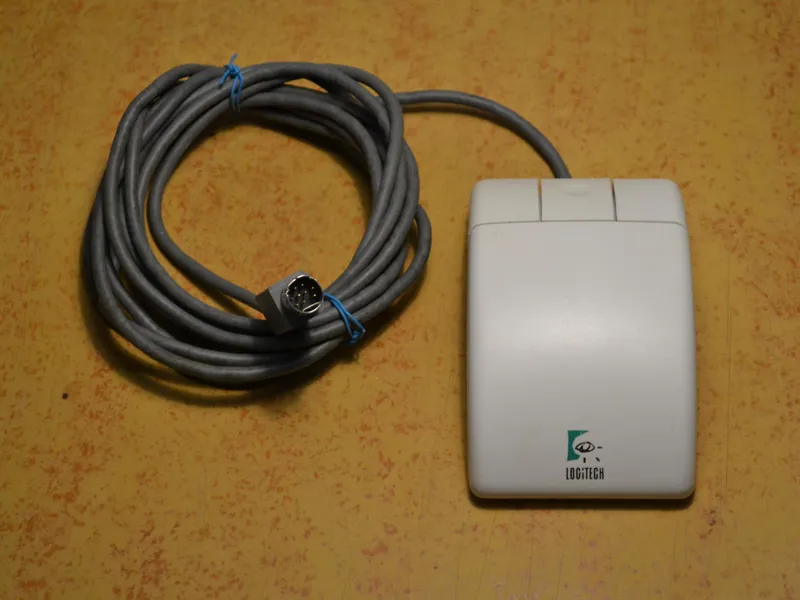 موس غلتکی لاجیتک Logitech باس موس پورت Mini-DIN-9