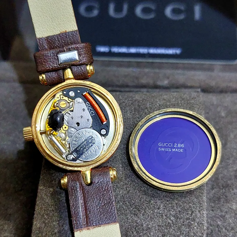 Gucci سوئیس اورجینال نایاب مخصوص بانوان باجعبه