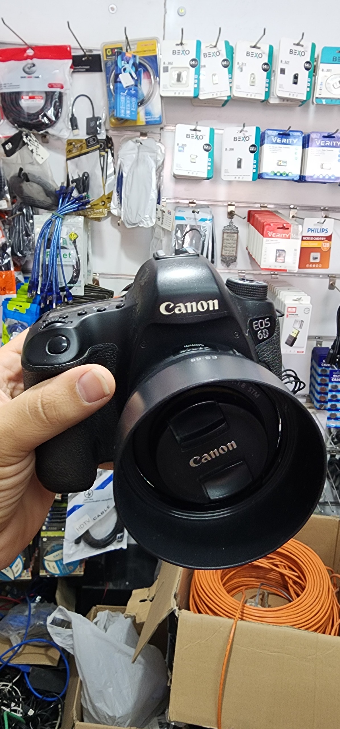 Canon 6d دوربین عکاسی
