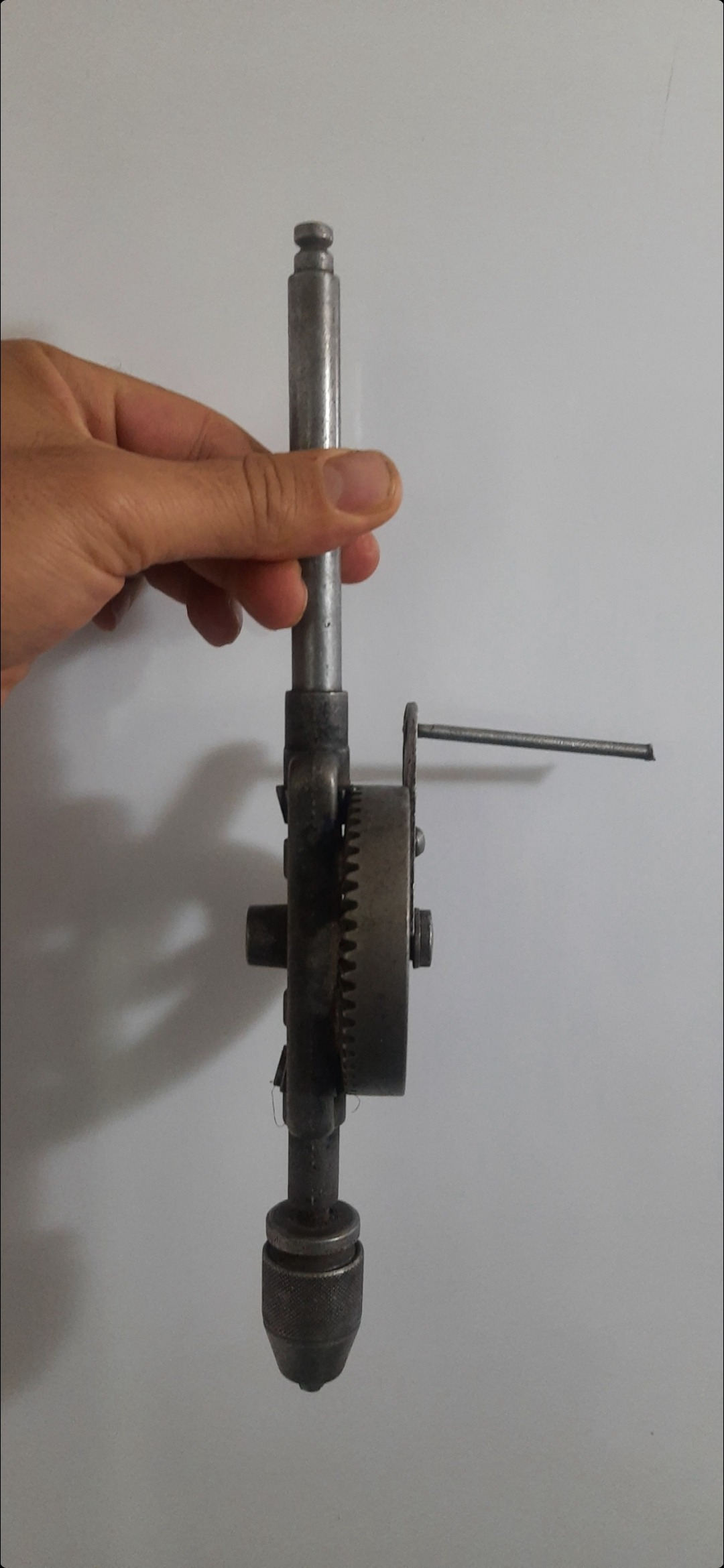 دریل دستی قدیمی