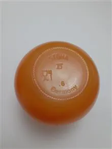 یک