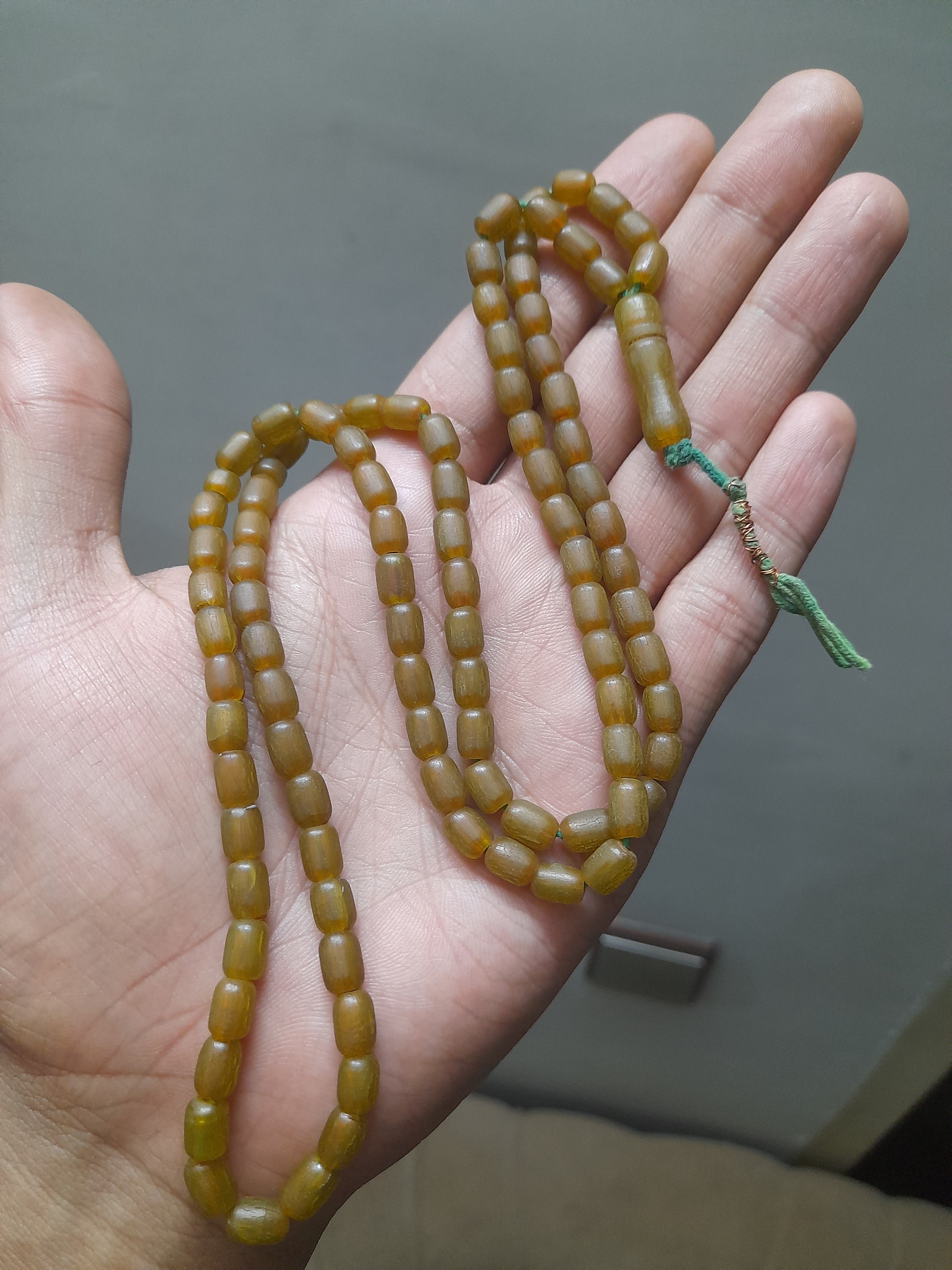 تسبیح ورزالبند کهنه