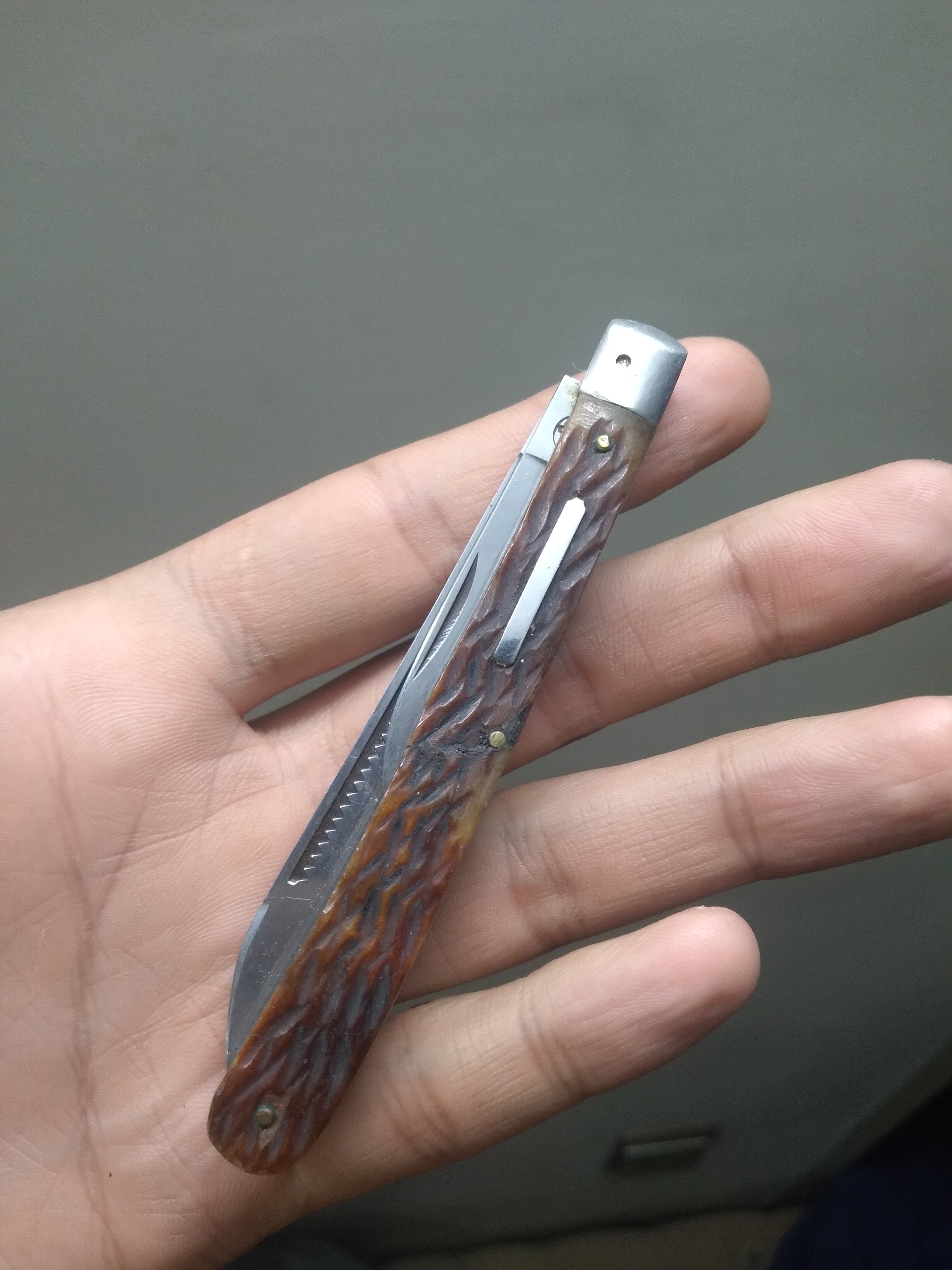 قلمتراش کلکسیونی(اهدایی به خوشنویس برتر پهلوی)