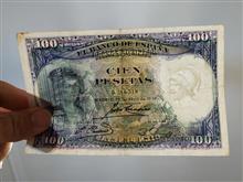 100
