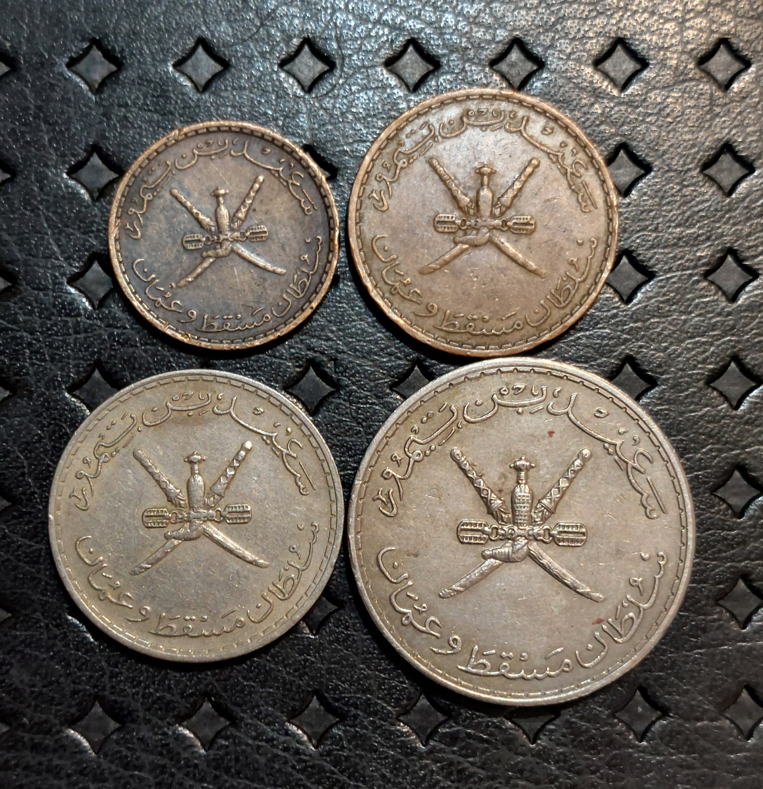 4 عدد سکه مسقط و عمان