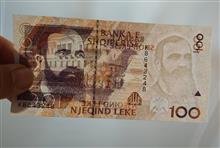 100