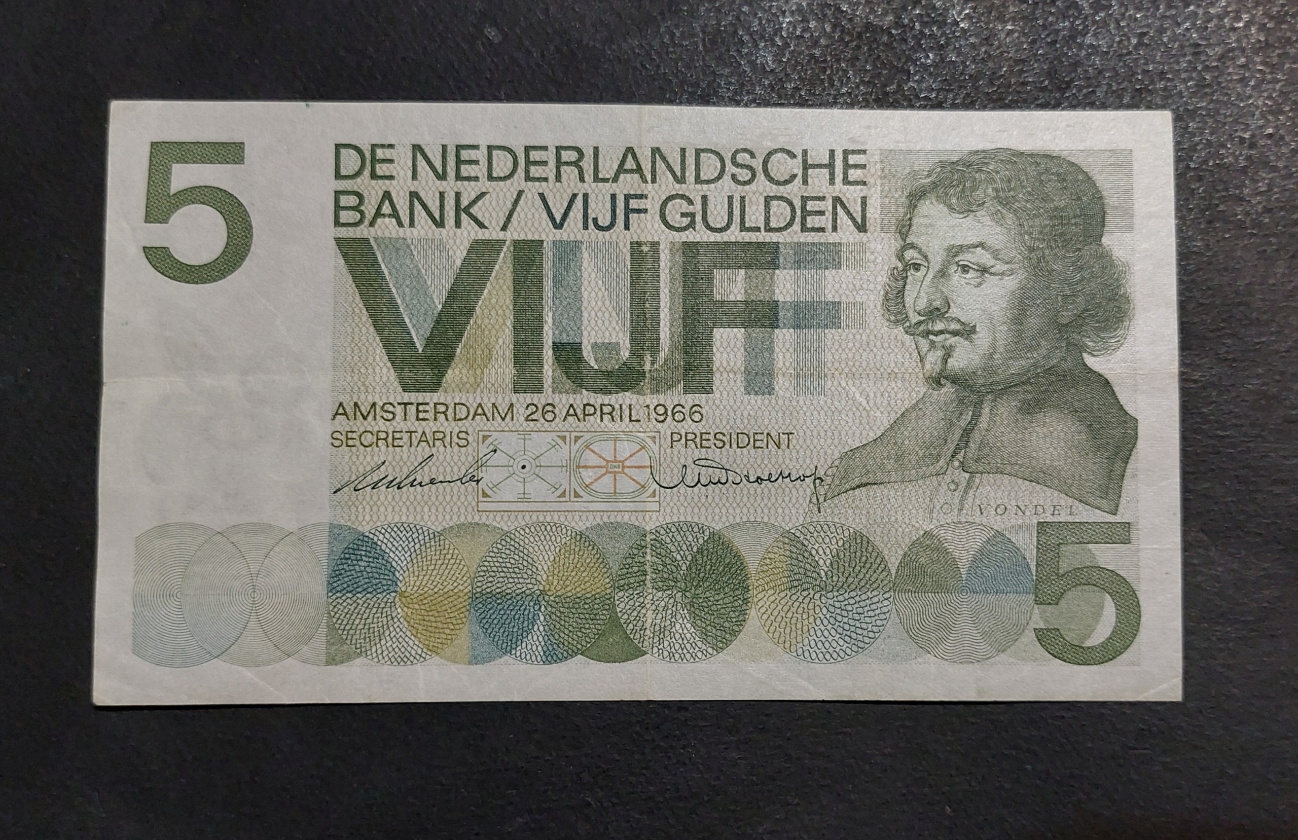 5 گلدن هلند 1966