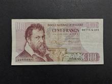 100