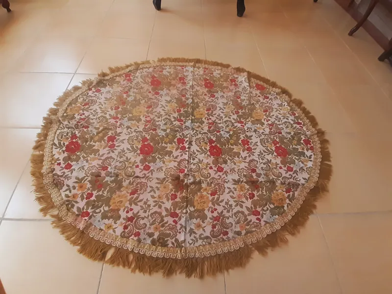 رومیزی موتیف مخمل قدیمی