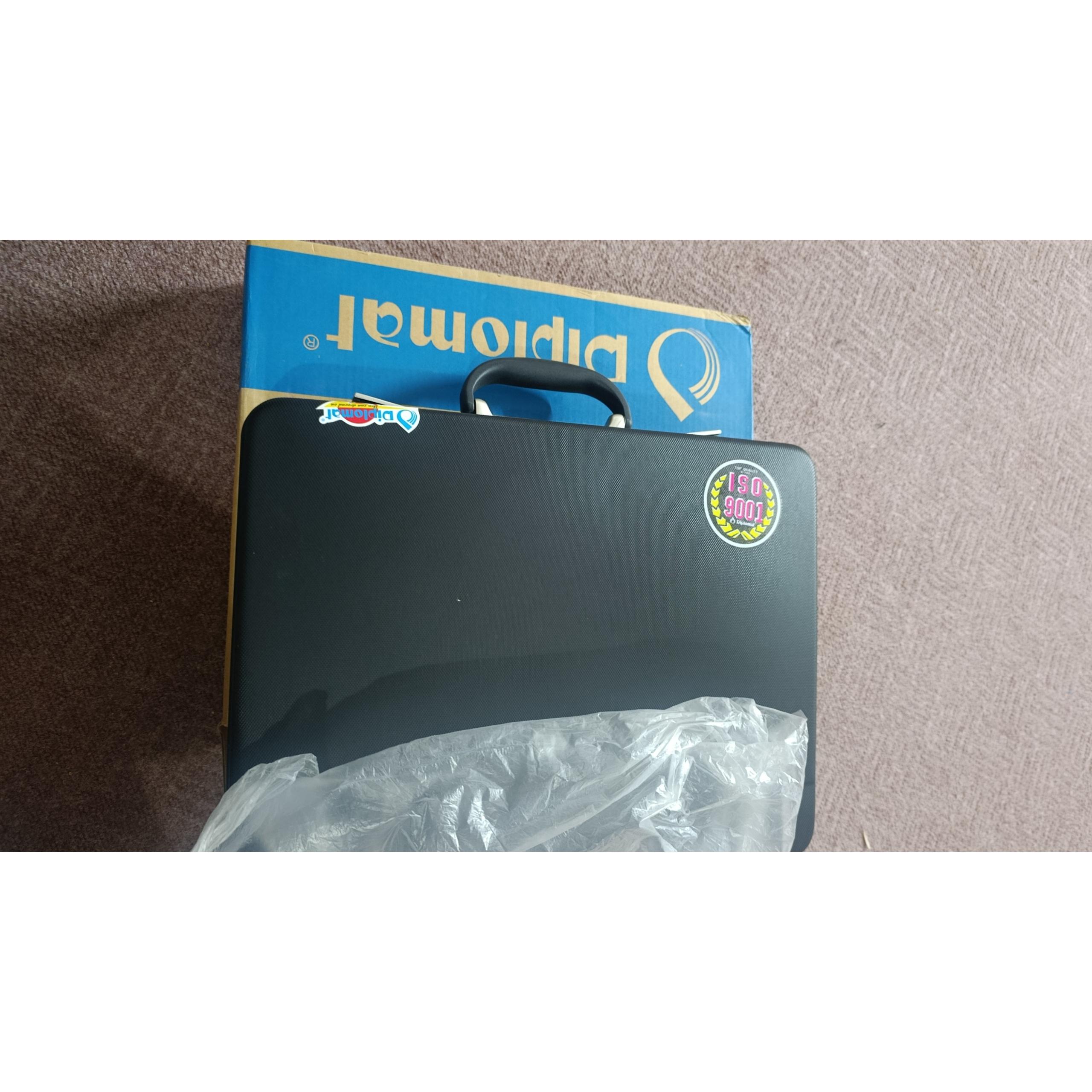 کیف سامسونت دیپلمات