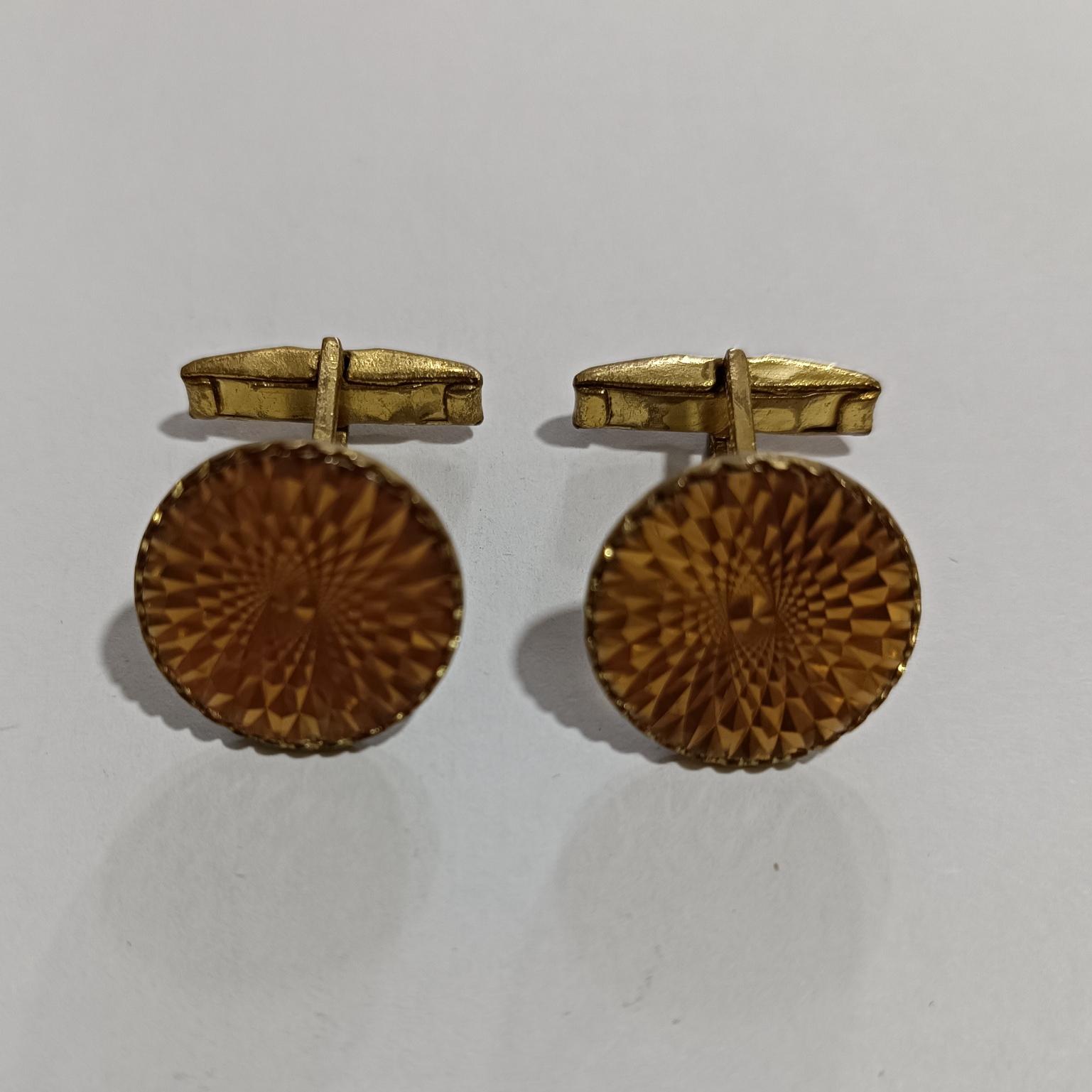 دکمه سردت زیبای قدیمی