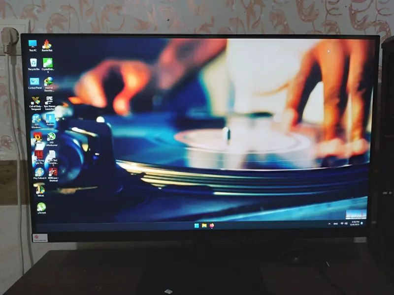 مانیتور 27 اینچ msi