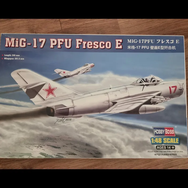 کیت جنگنده روسی سایز 148