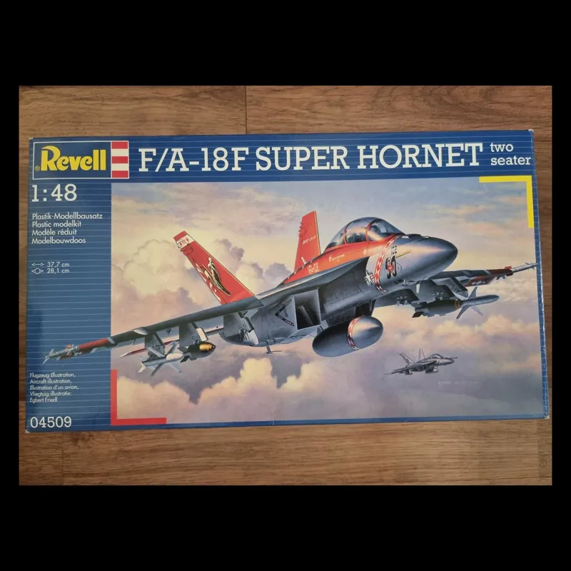 کیت جنگنده آمریکایی سایز 148