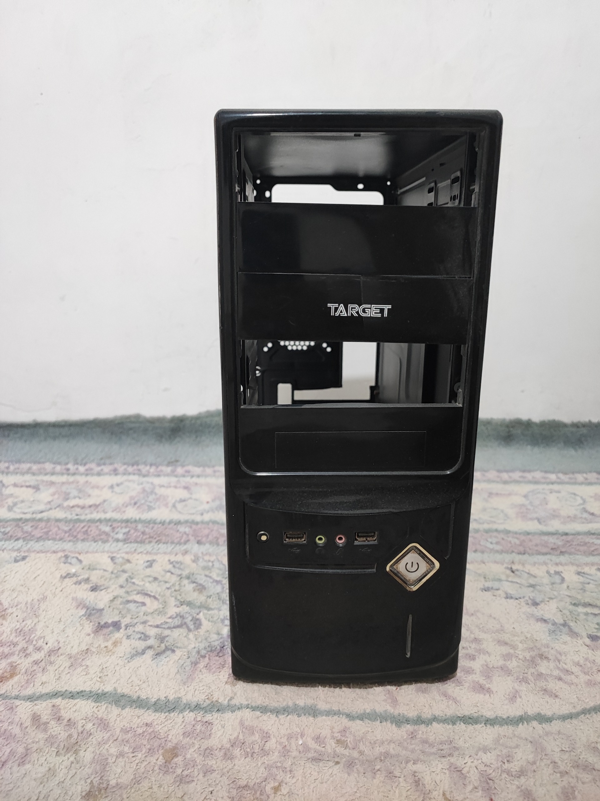 کیس تارگت target