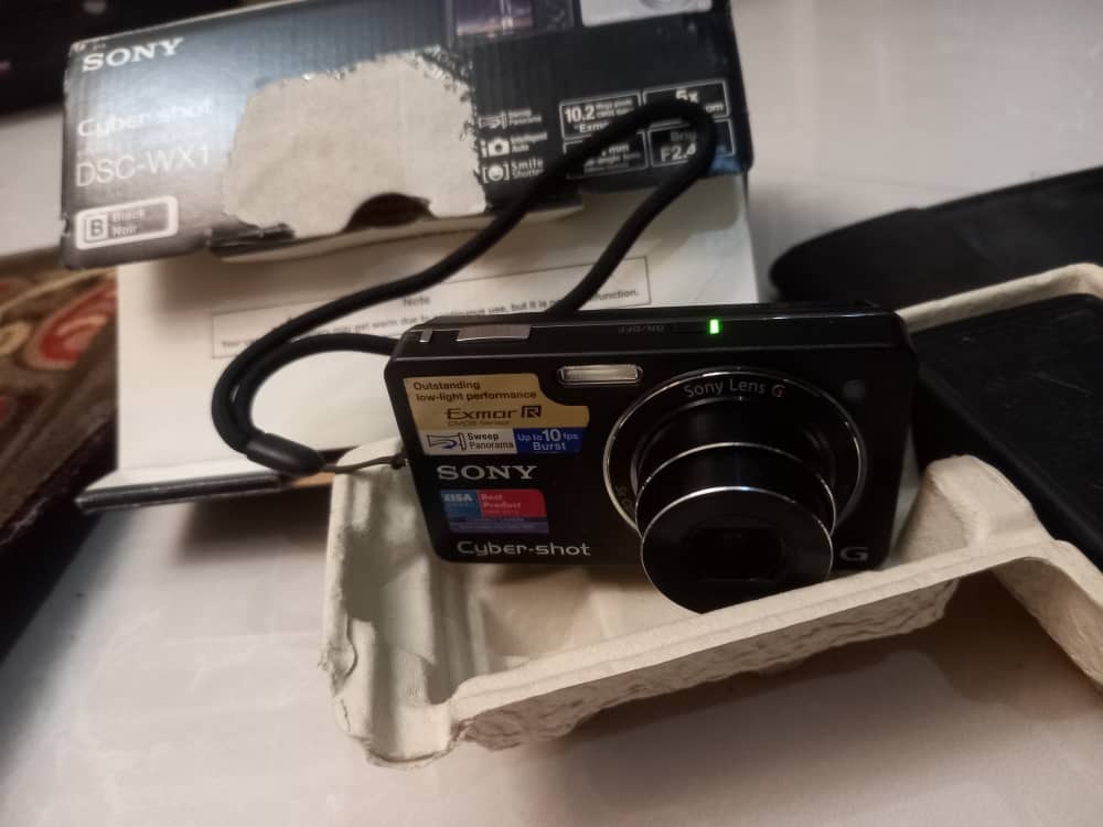 دوربین دیجیتال سونی