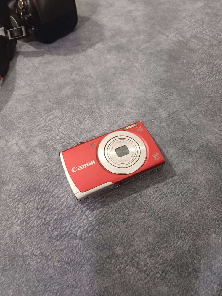 دوربین دیجیتال کانن