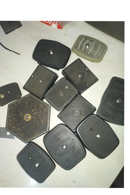 کفشک سه پایه دوربین