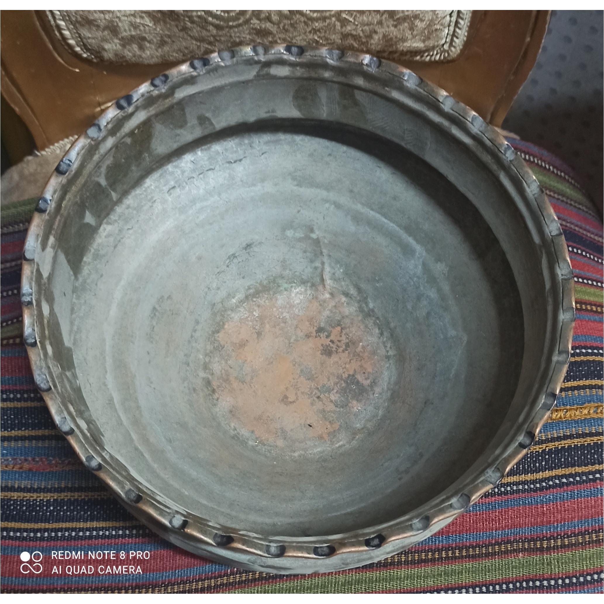 لگن قدیمی سالم