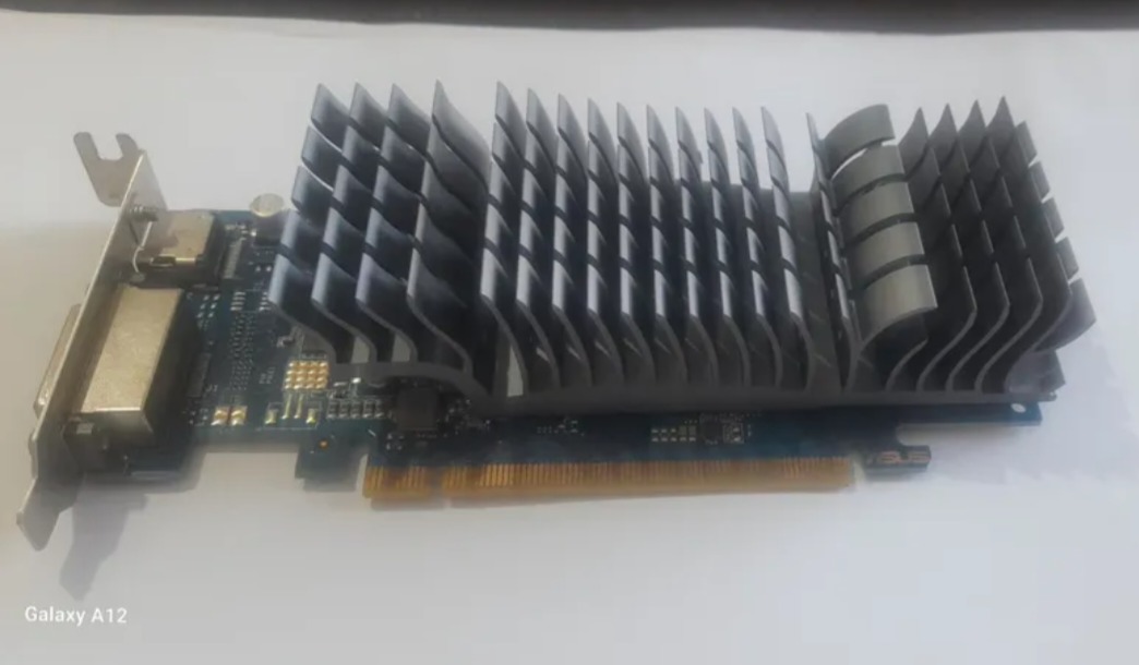 GT 1030 LP 2GB asus