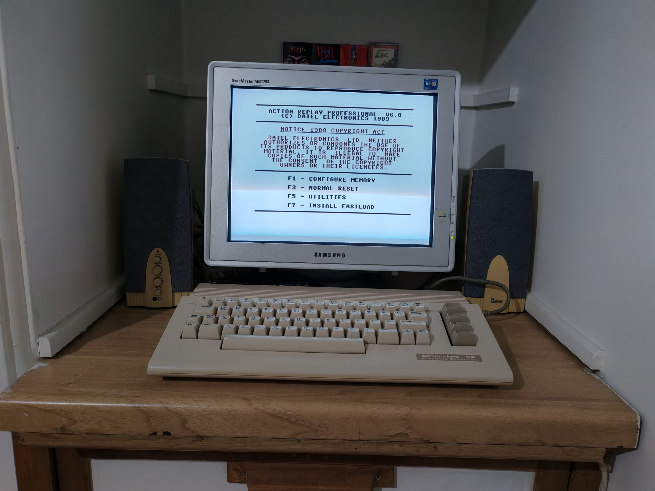 کمودور 64 پک کامل