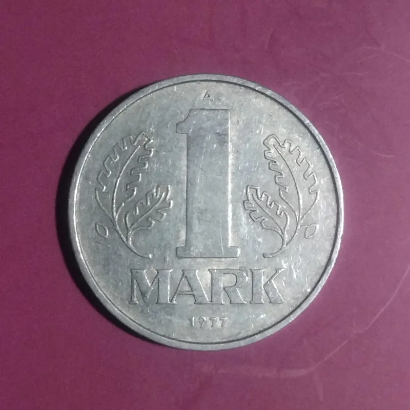 سکه آلمان شرقی 1مارک ،،،1977طبق تصویر ش161