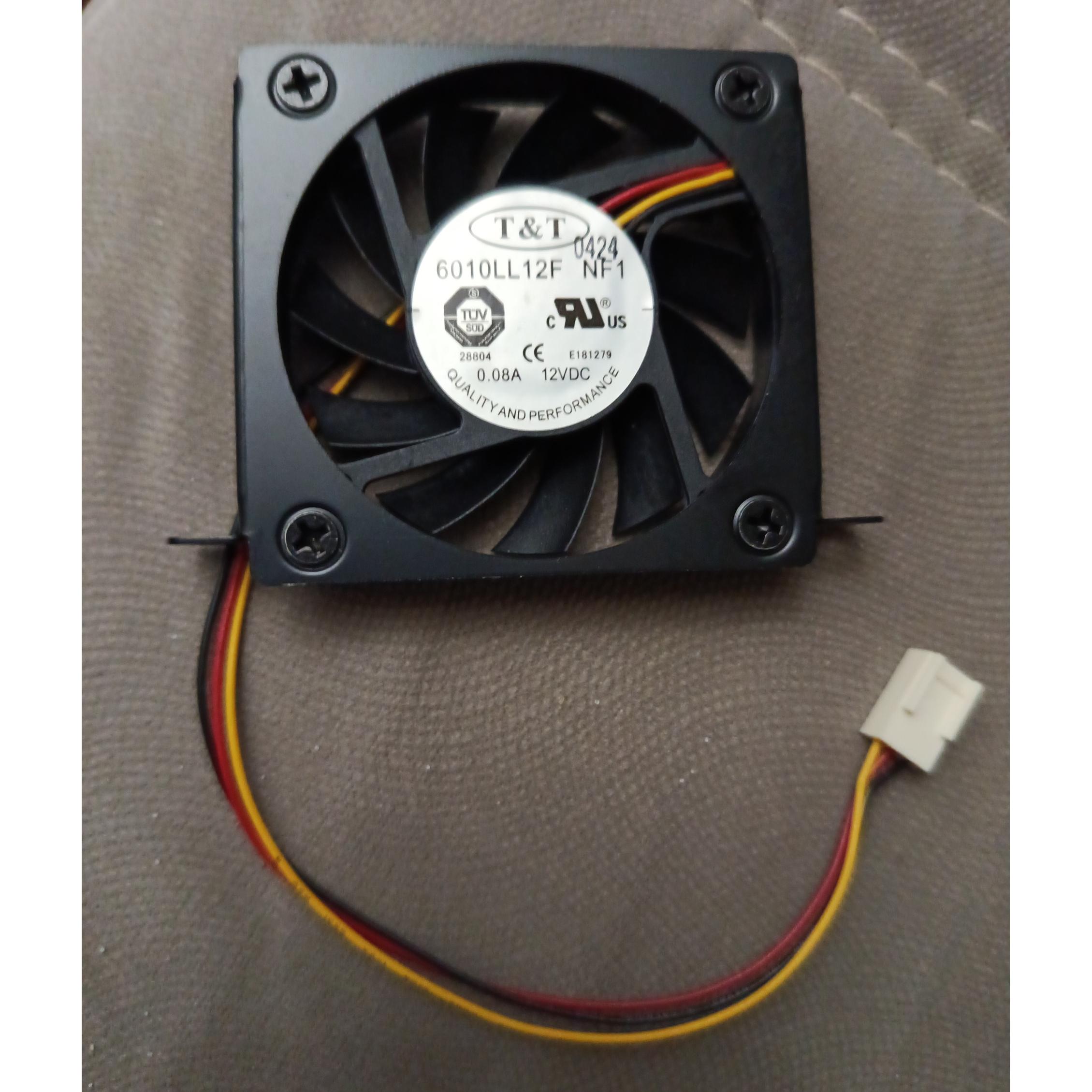 فن کیس مینی کامپیوتر تایوانی