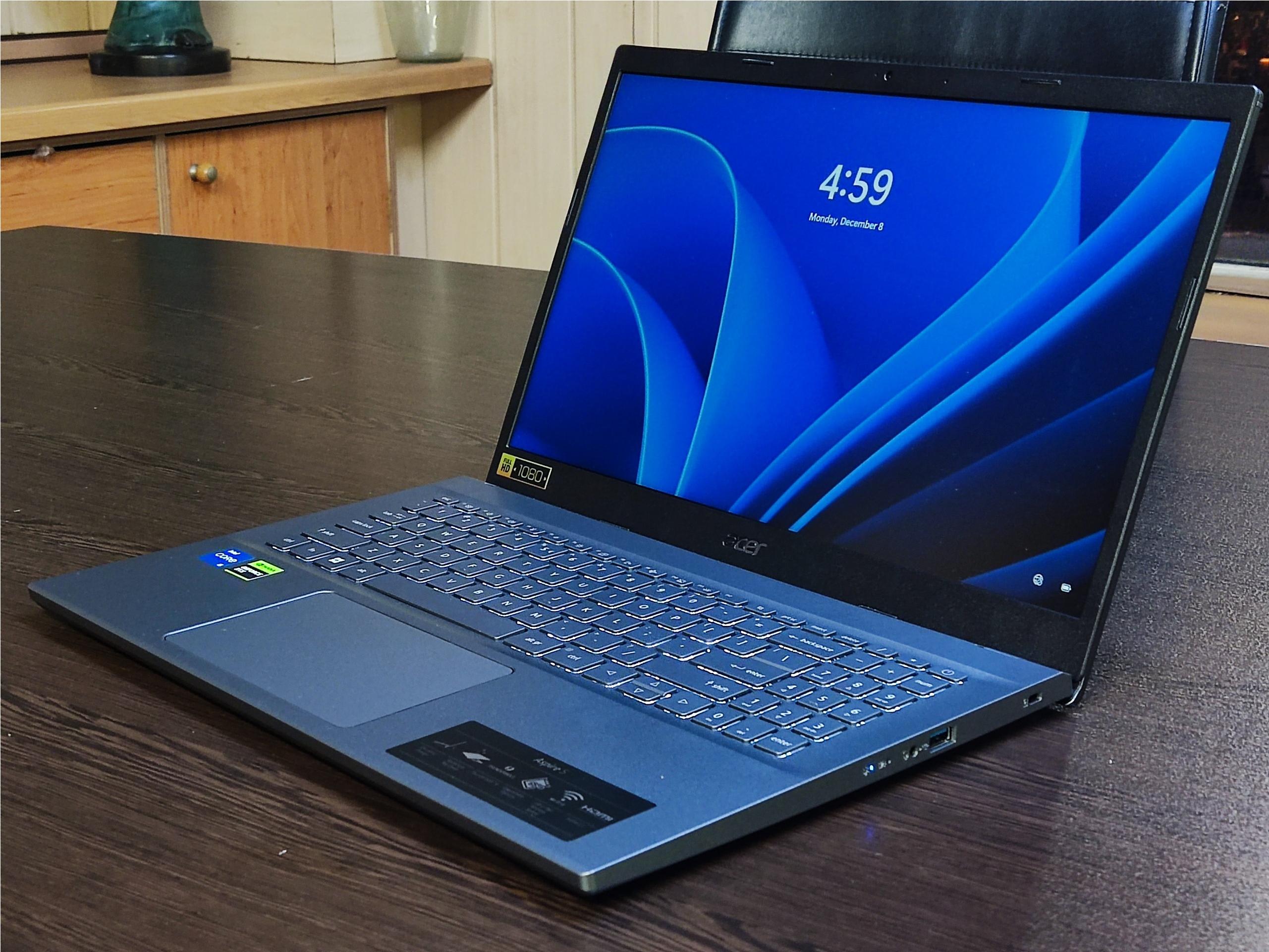 ACER ASPIRE 1235U RTX 4GB