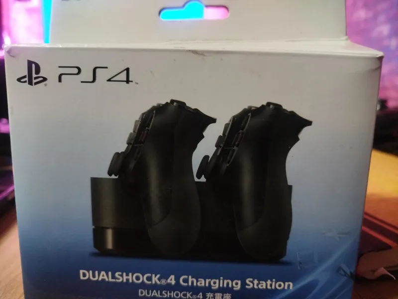 پایه شارژ ps4