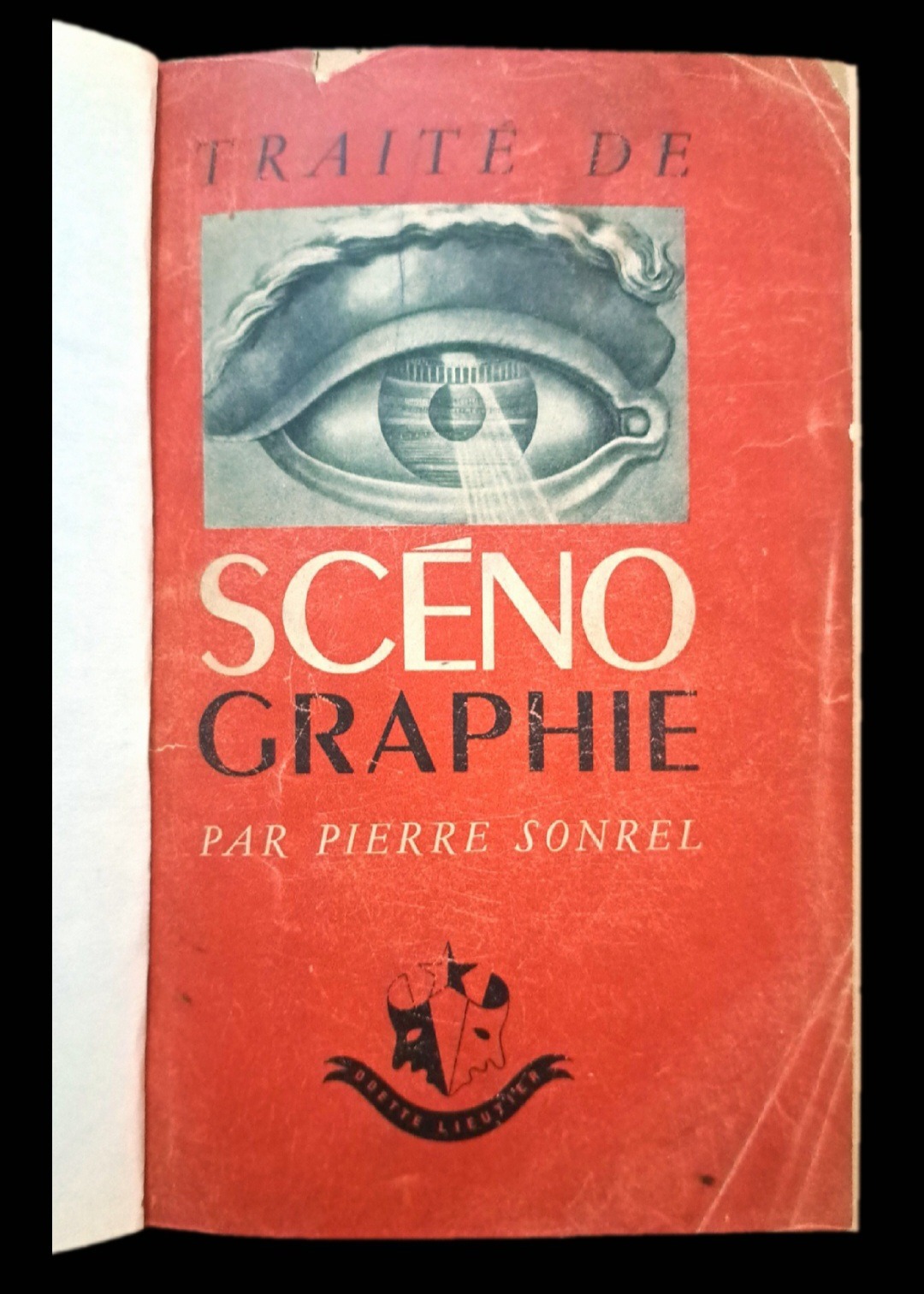 رساله طراحی صحنه/ چاپ فرانسه 1944