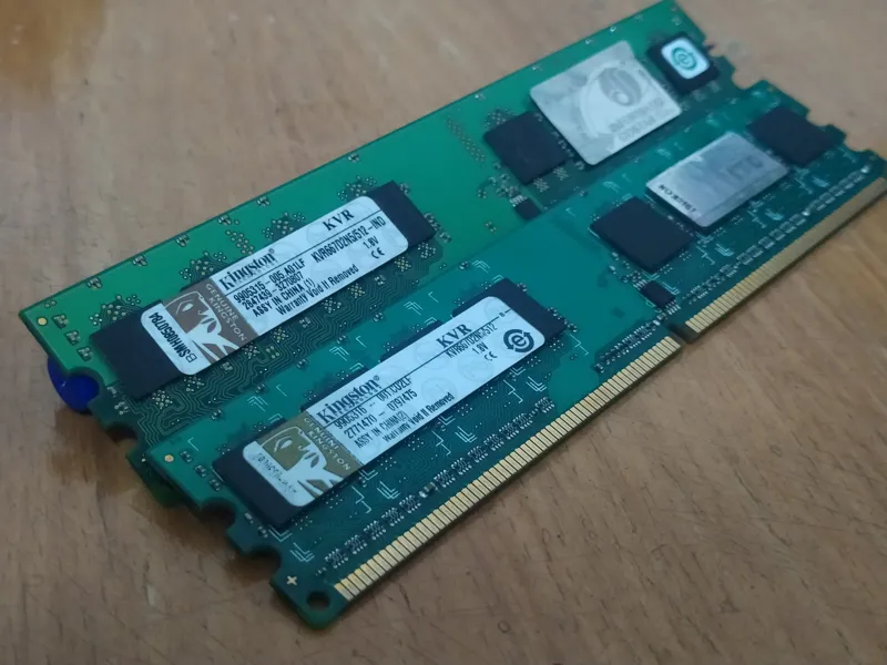 1 جفت رم کینگستون Kingston 512 DDR2 - کارکرده سالم