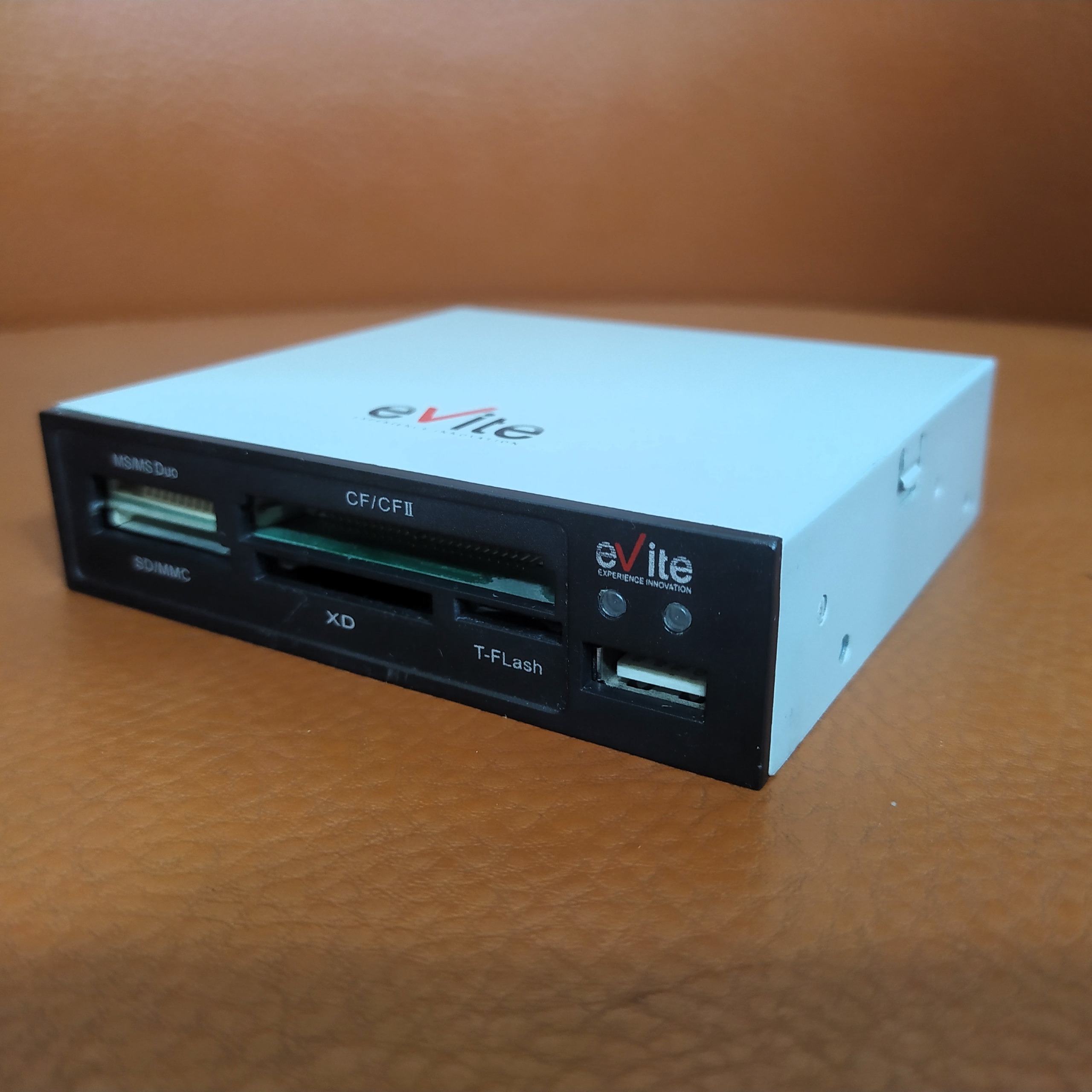 رم ریدر اینترنال eVite مشکی - کارکرده