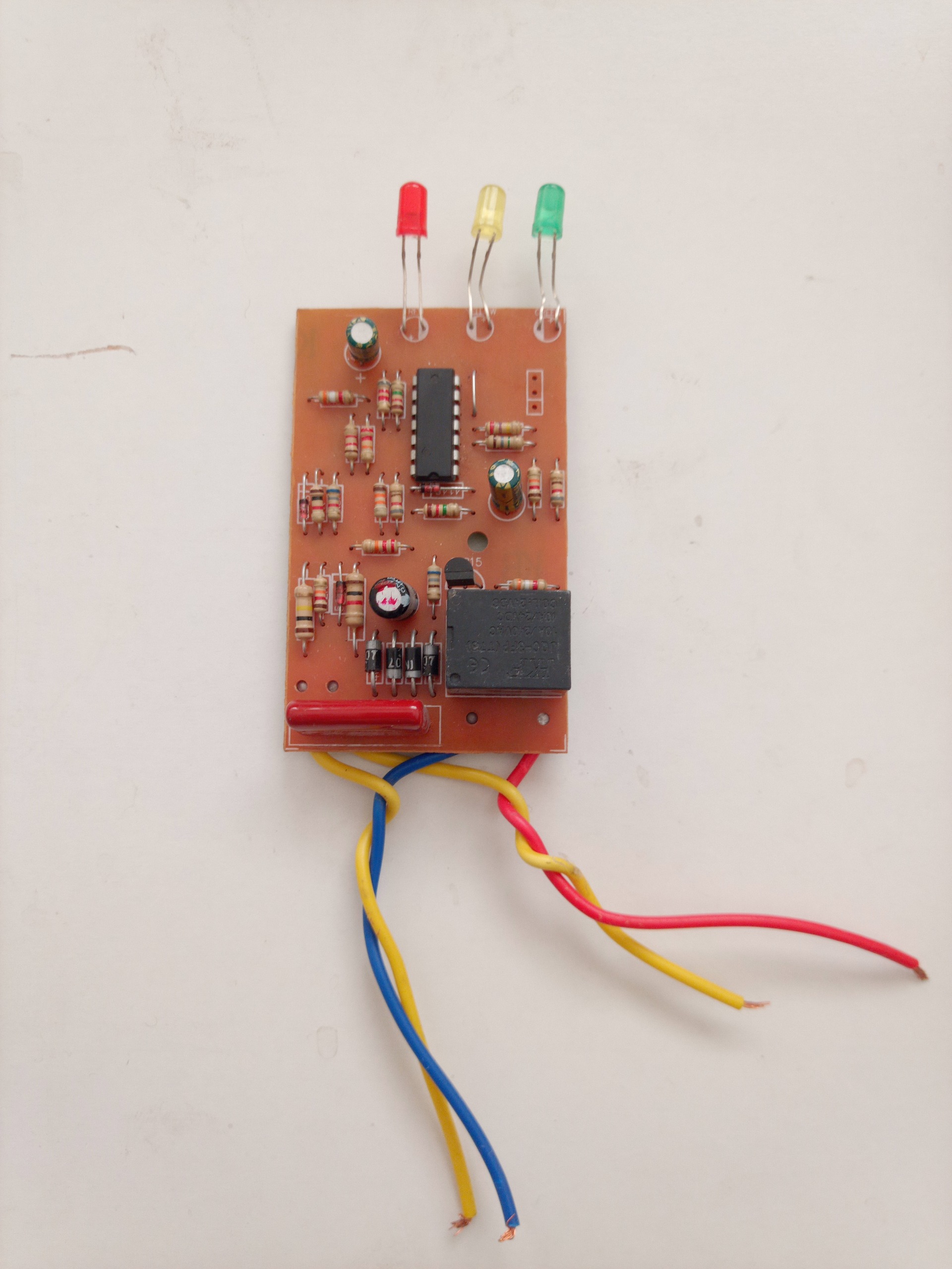 مدار محافظ برق