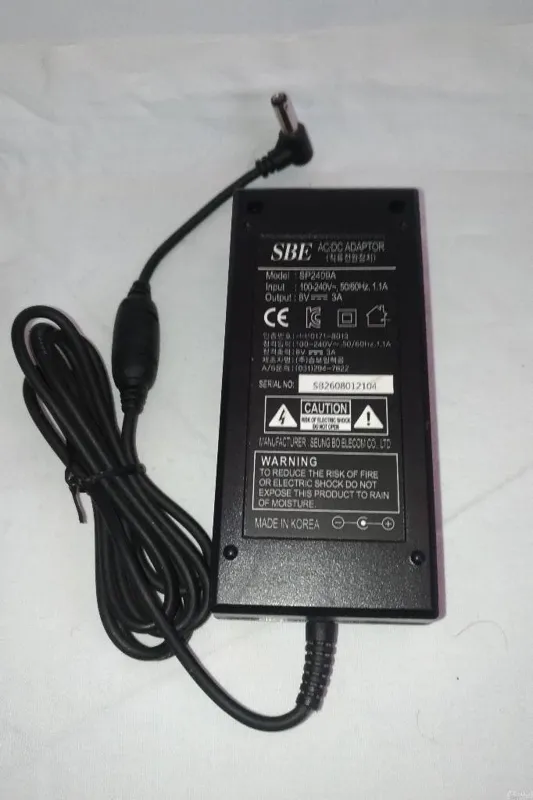 آداپتور 8 ولت/3 آمپر