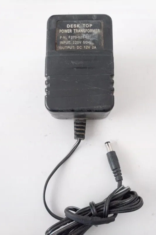 آداپتور 12 ولت/ 2 آمپر