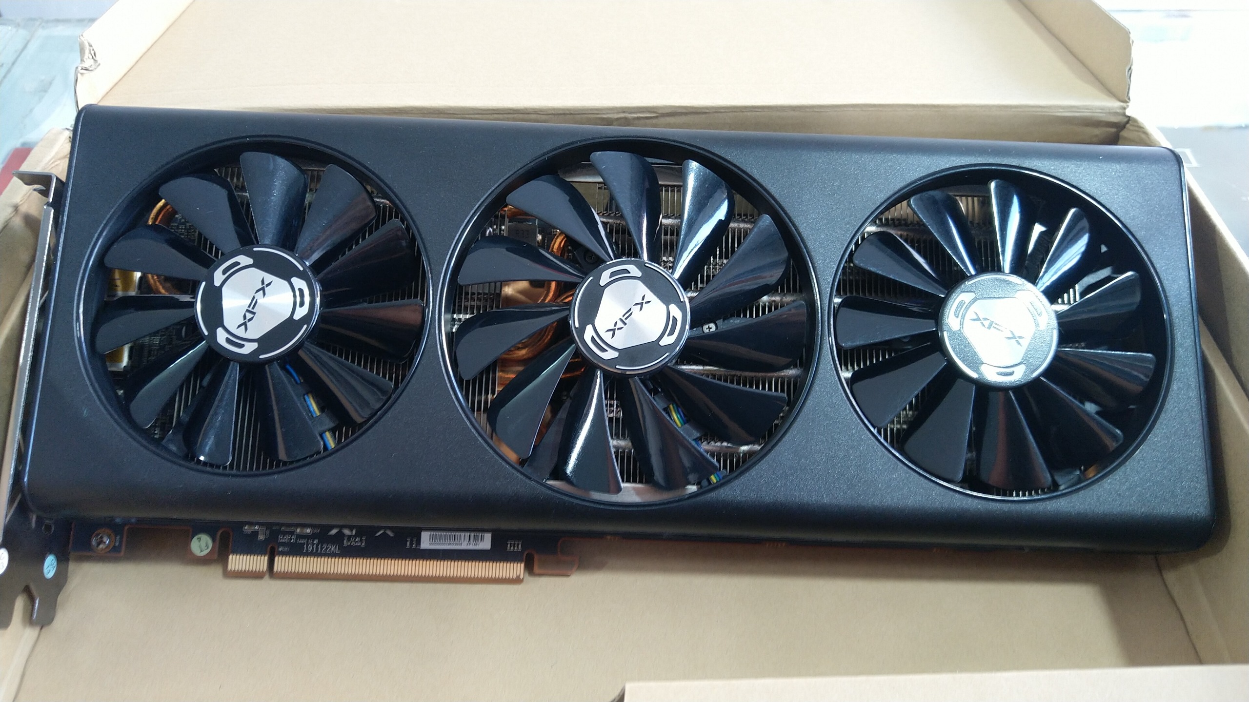 RX 5700 XT 8 GB