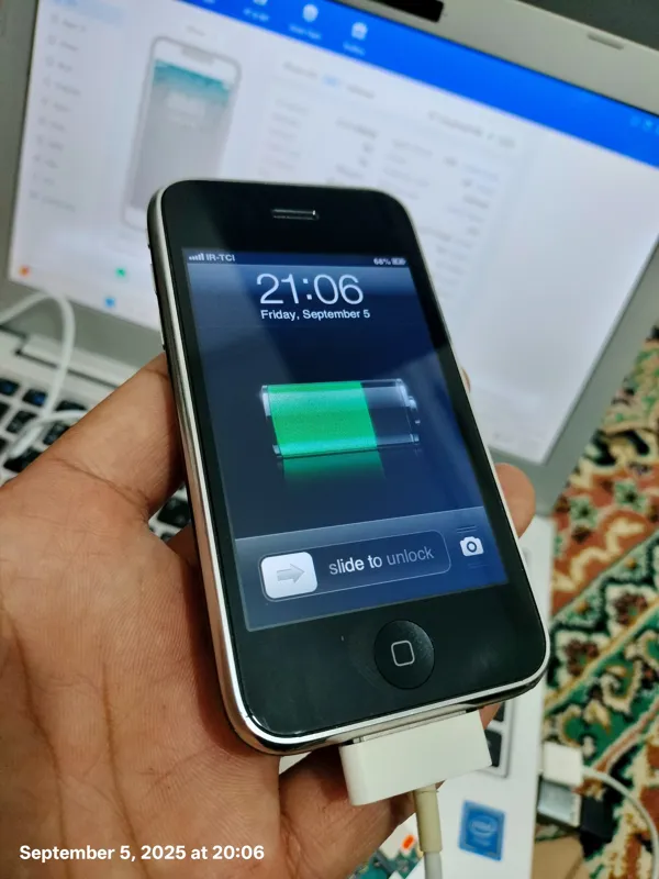 آیفون 3gs آنتیک