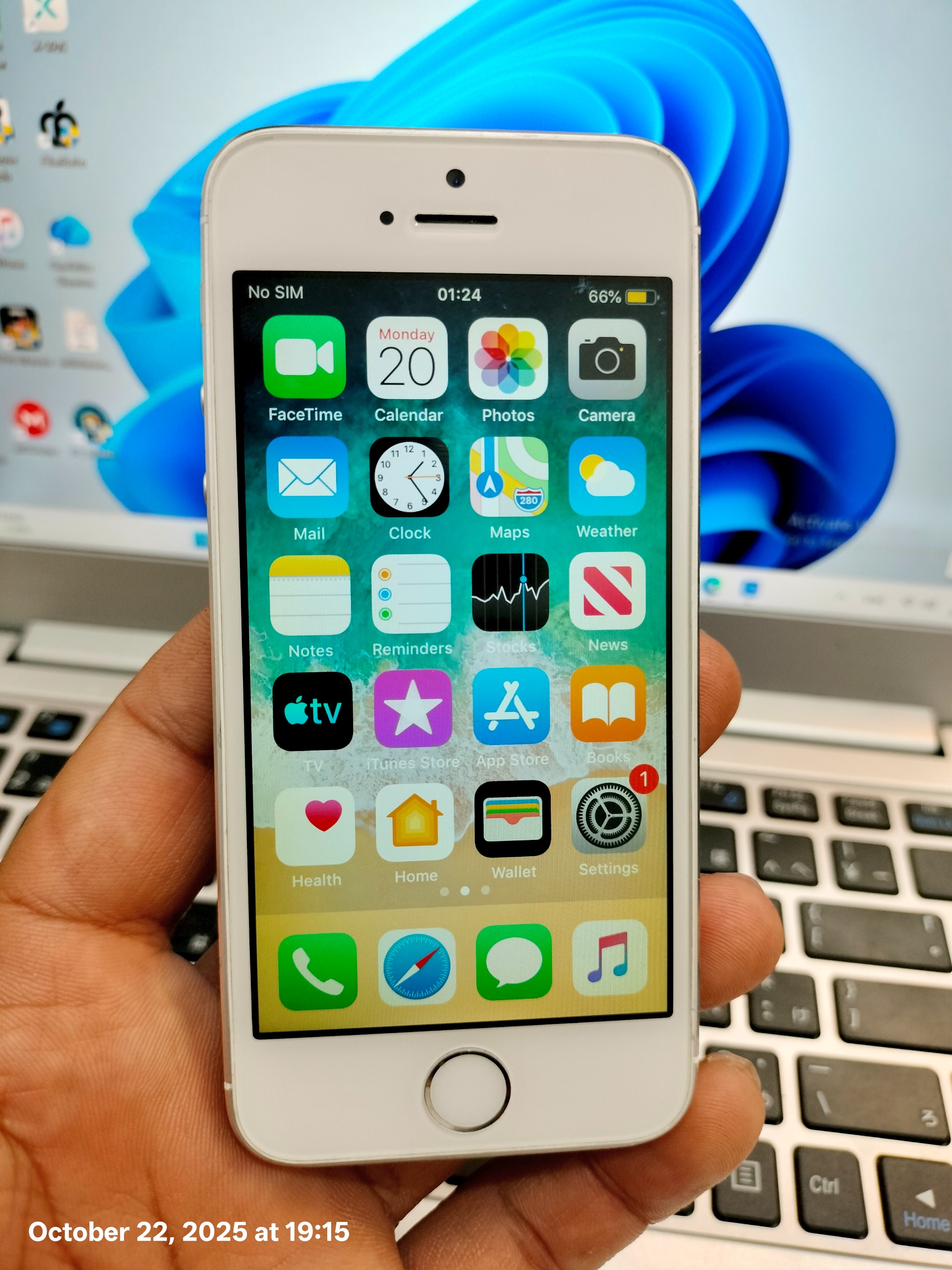 آیفون 5S 16GB