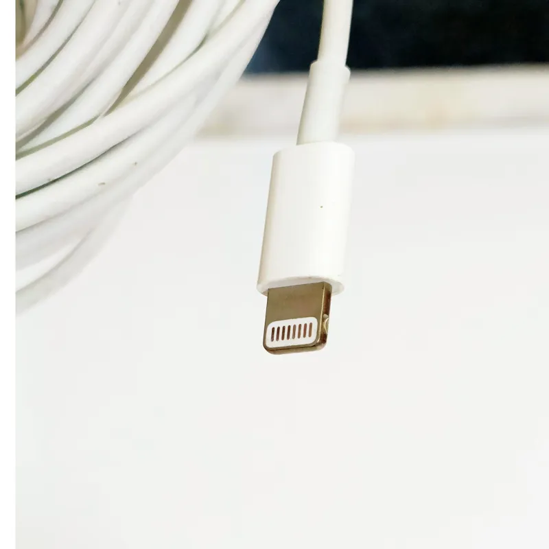کابل فابریک سرکارتن ایفون 11 تا 17