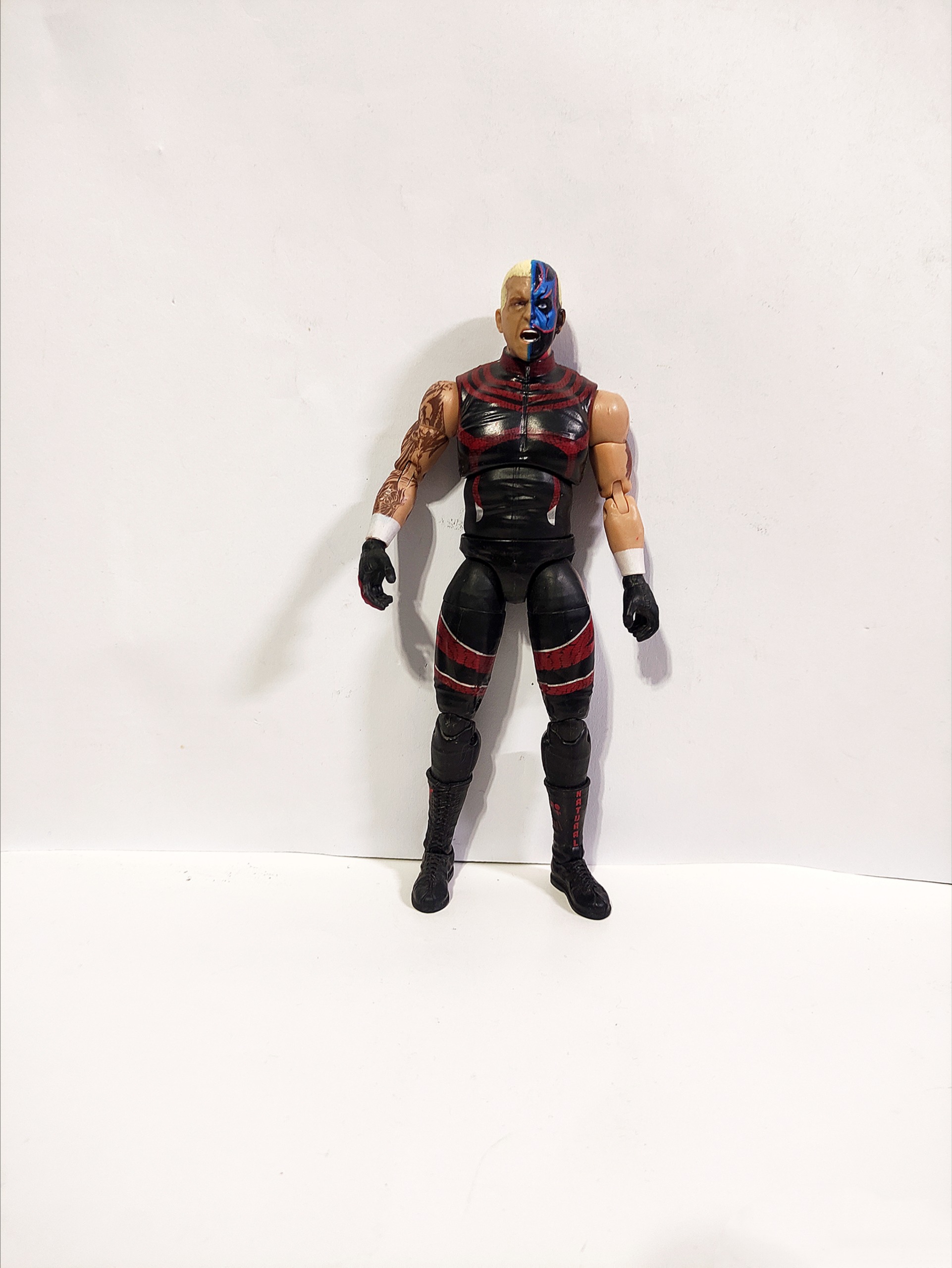 اکشن فیگور کشتی کج شخصیت Dustin Rhodes