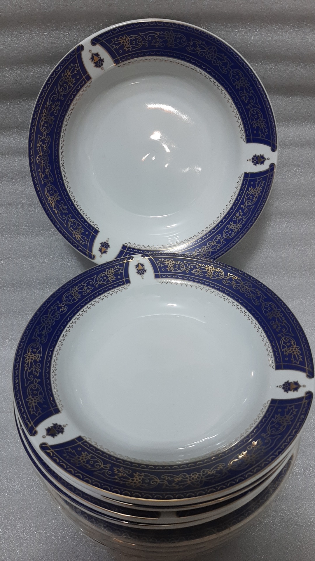 بشقاب خورشتی حاشیه سورمه ای