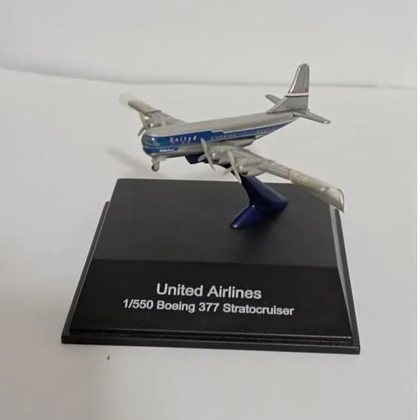 ماکت هواپیماطرحBoeing 377 Stratocruiser کد 3472