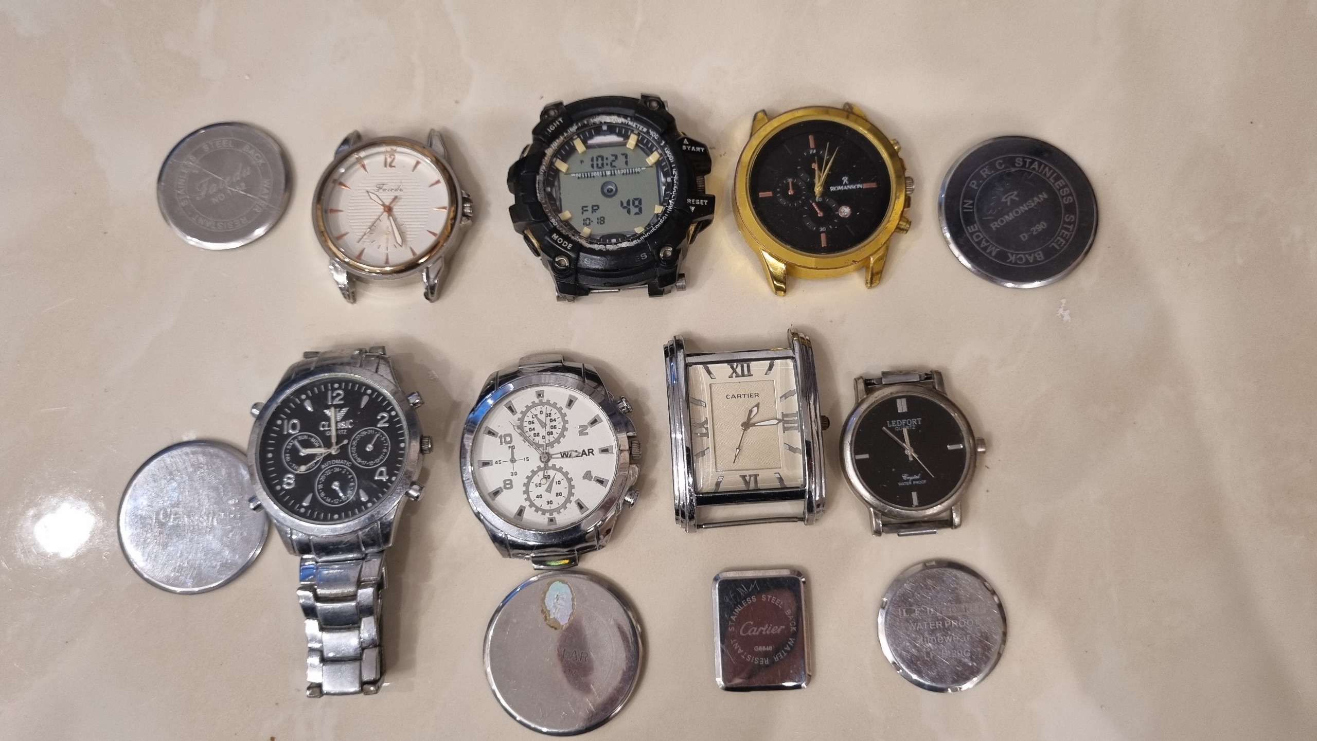 7 عدد ساعت مچی موتور سالم برای قطعات