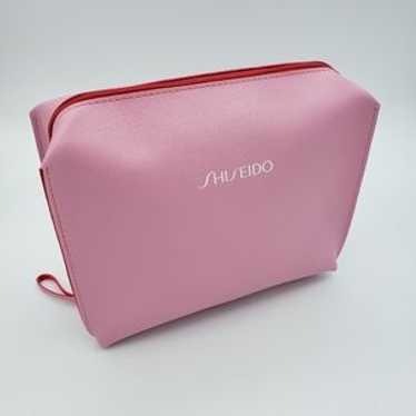کیف آرایشی Shiseido