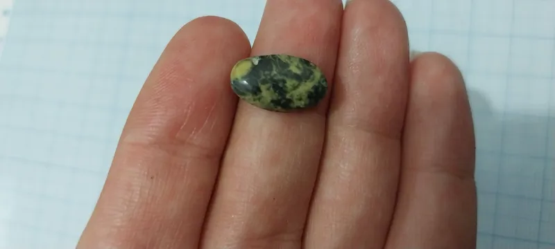 نگین بینظیر و کمیاب مار سنگ کاملا طبیعی