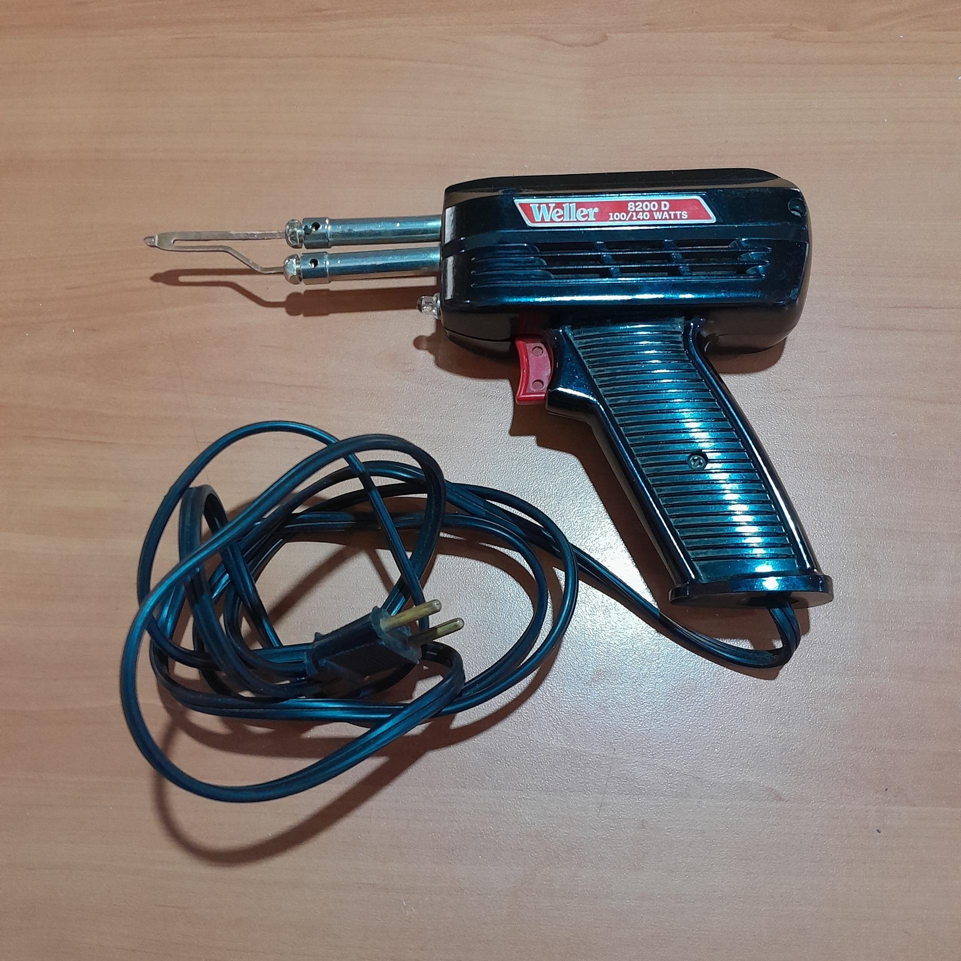 هویه Weller  8200D